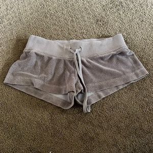 Hard tail shorts size small